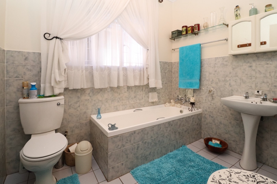 3 Bedroom Property for Sale in Flimieda North West